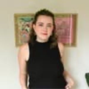 Meet your Posher, Claire